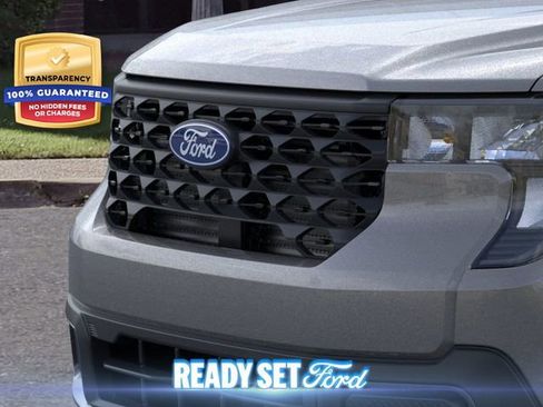 New 2025 Ford Maverick XLT image 18