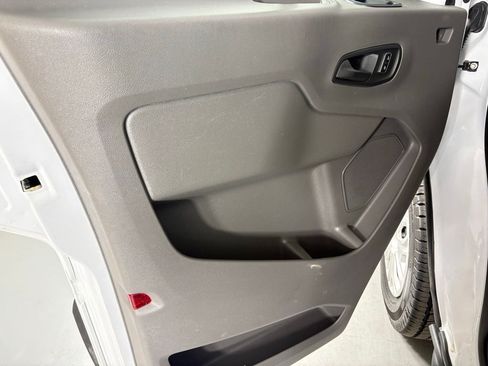 Used 2023 Ford Transit 350 XLT RWD image 13