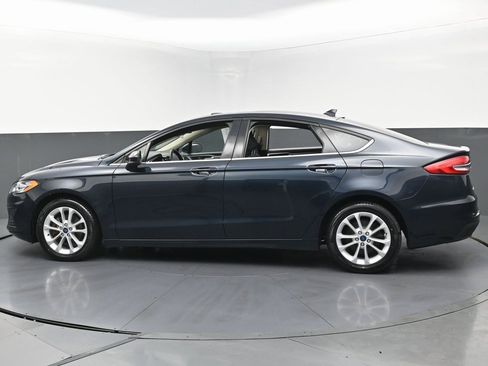 Used 2020 Ford Fusion SE image 8