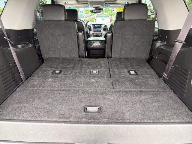 Used 2017 GMC Yukon Denali w/ Open Road Package AWD/4WD image 34