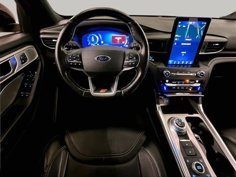 Used 2020 Ford Explorer ST w/ ST Street Pack AWD/4WD image 5