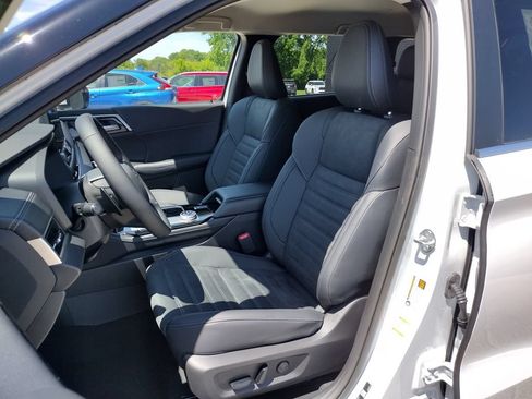New 2026 Mitsubishi Outlander SE AWD/4WD image 7