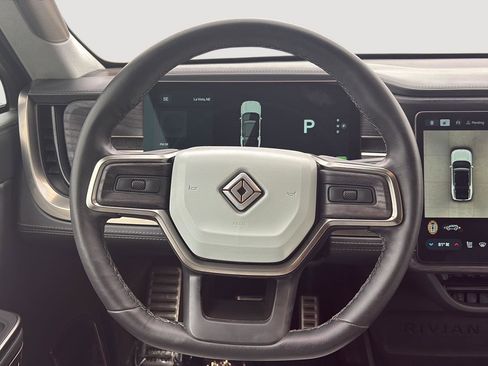 Used 2024 Rivian R1S Adventure image 70
