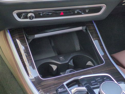 Certified 2024 BMW X5 xDrive40i w/ Parking Assistance Package image 33