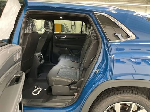 New 2025 Volkswagen Atlas Cross Sport SEL Premium R-Line image 24