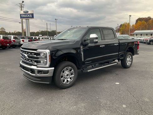 New 2026 Ford F250 Lariat w/ Chrome Package image 7