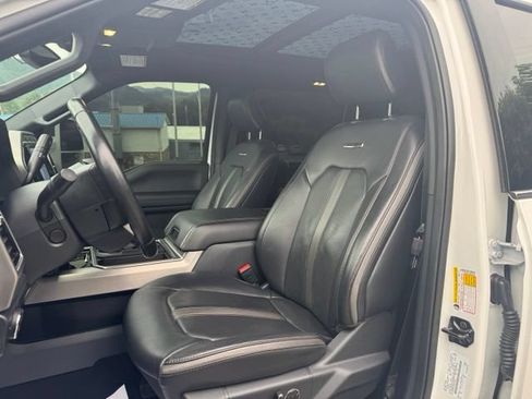 Used 2022 Ford F450 Platinum w/ FX4 Off-Road Package AWD/4WD image 26