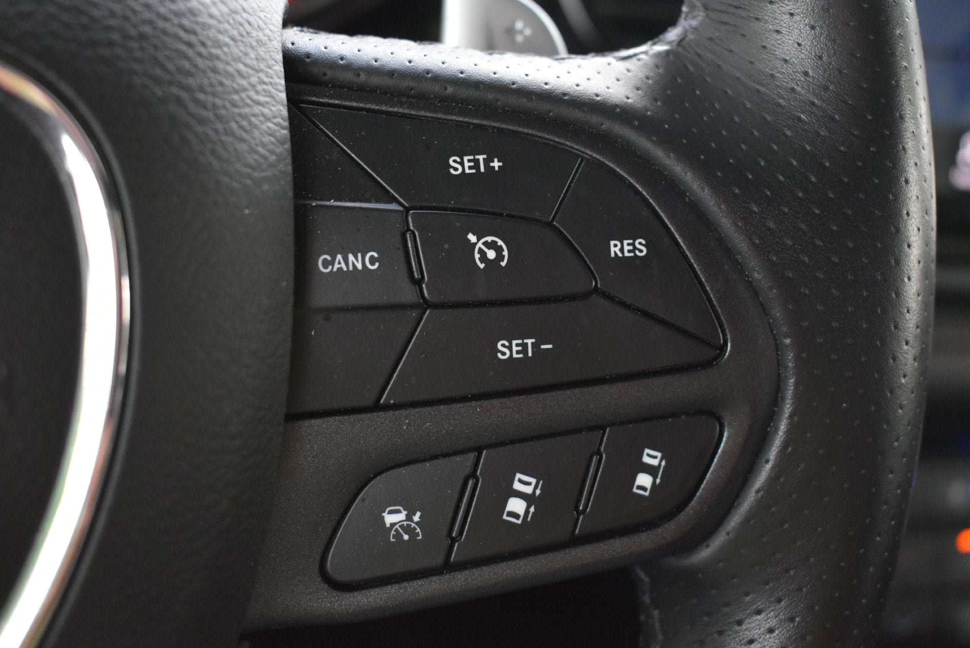 Used 2023 Dodge Durango R/T AWD/4WD image 21