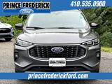 Used 2023 Ford Escape SE w/ PHEV Premium Package image 2