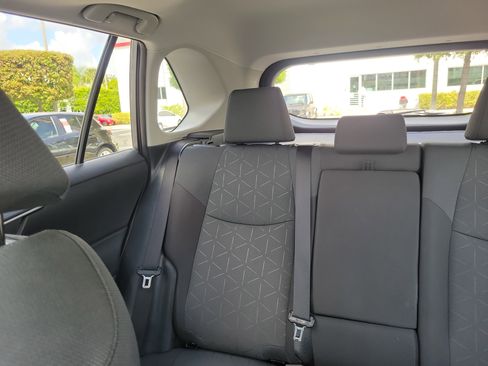 Used 2025 Toyota RAV4 XLE w/ Convenience Package FWD image 20