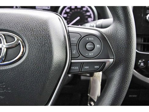 Used 2023 Toyota Camry LE image 14