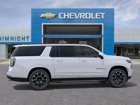 New 2026 Chevrolet Suburban RST w/ Comfort Package AWD/4WD image 5