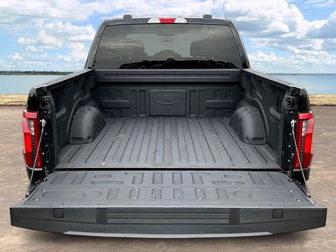 Used 2024 Ford F150 XLT w/ Tow/Haul Package image 9