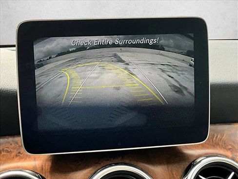 Used 2020 Mercedes-Benz GLA 250 4MATIC image 23