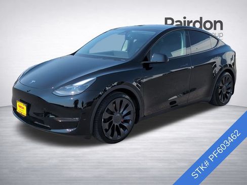 Used 2023 Tesla Model Y Long Range AWD/4WD image 3