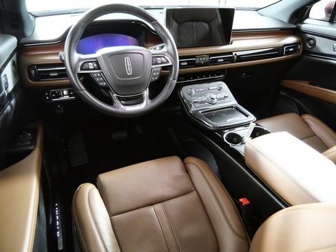 Certified 2023 Lincoln Nautilus Reserve w/ Equipment Group 201A AWD/4WD image 4