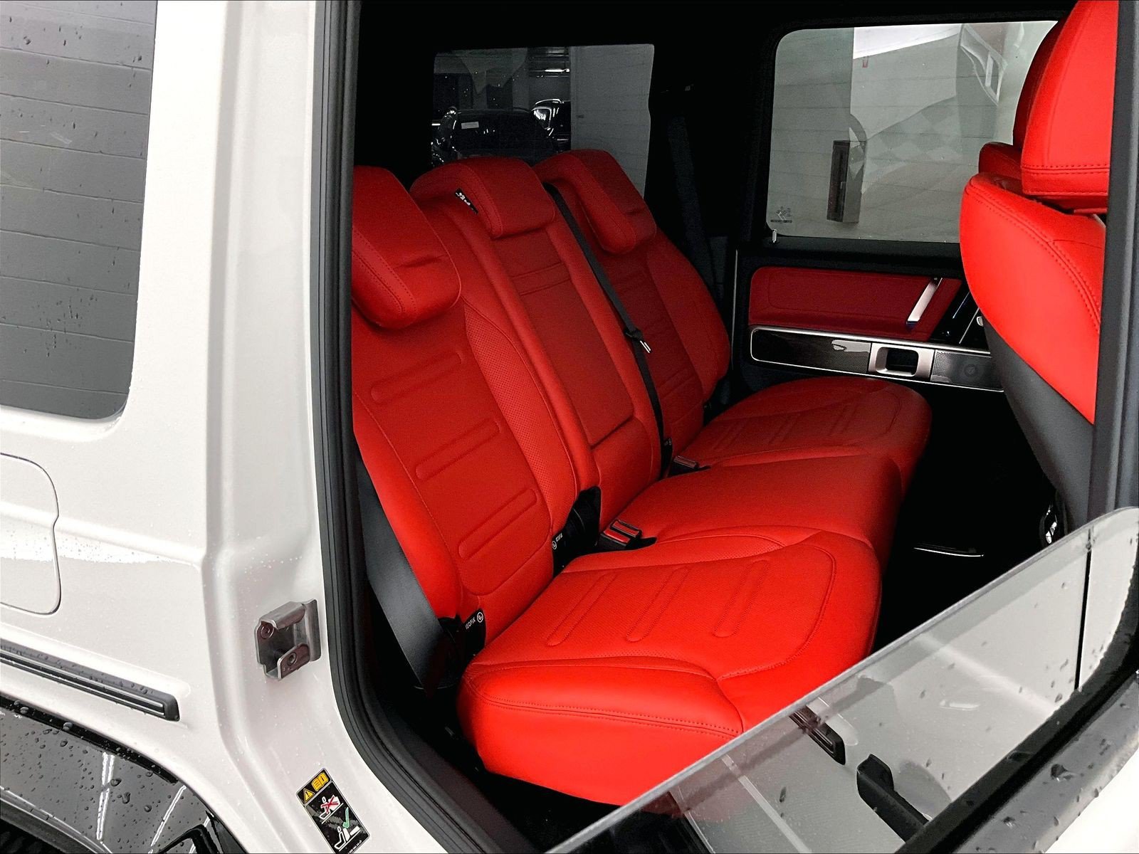 New 2027 Mercedes-Benz G 580 e image 14