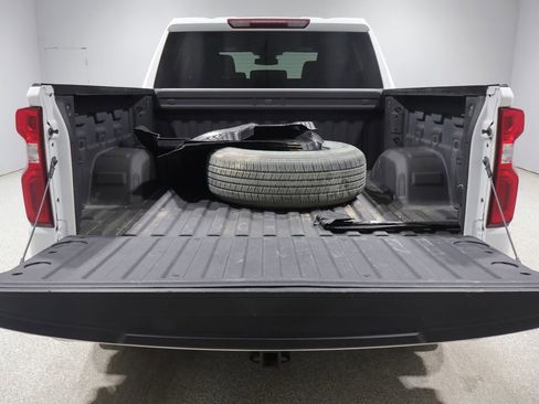 Used 2023 Chevrolet Silverado 1500 LTZ AWD/4WD image 4
