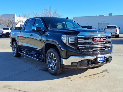 New 2026 GMC Sierra 1500 SLT w/ SLT Premium Plus Package AWD/4WD image 3