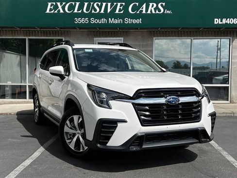 Used 2025 Subaru Ascent Premium AWD/4WD image 1