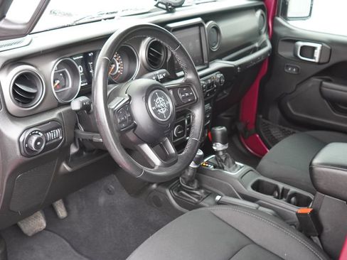 Used 2022 Jeep Wrangler Unlimited Sport AWD/4WD image 12