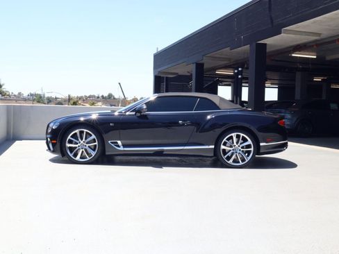 Certified 2020 Bentley Continental GT V8 AWD/4WD image 5