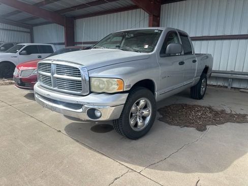 Used 2005 Dodge Ram 1500 Truck SLT image 17