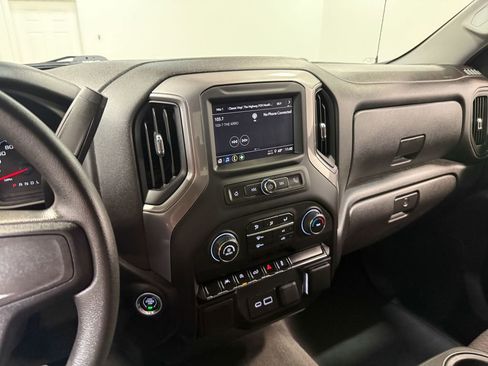 Used 2024 Chevrolet Silverado 1500 Custom AWD/4WD image 73