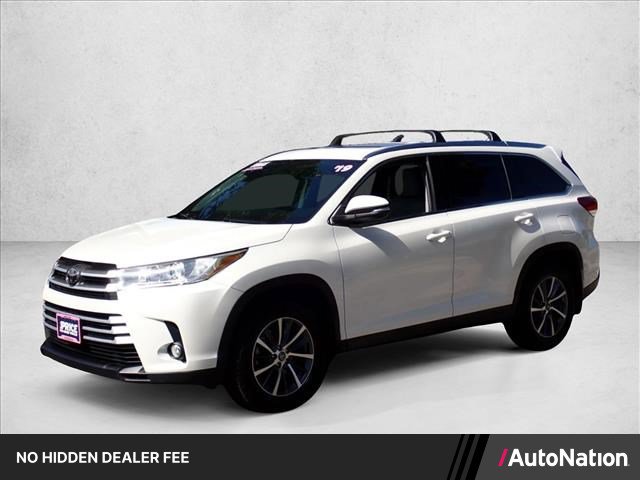 Certified 2019 Toyota Highlander XLE AWD/4WD image 1