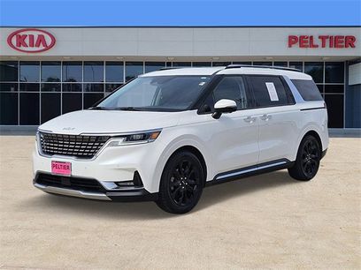 Used 2022 Kia Carnival SX