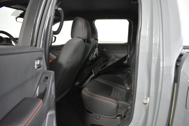 Used 2025 Nissan Frontier PRO-4X w/ Pro Convenience Package AWD/4WD image 29
