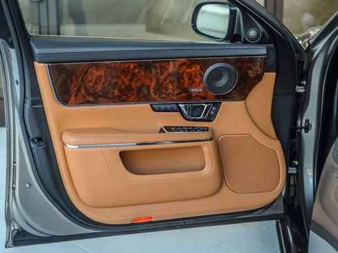 Used 2017 Jaguar XJ L Portfolio image 51