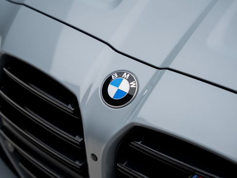 Used 2026 BMW M4 Competition RWD image 13