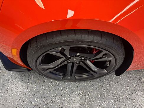 Used 2021 Chevrolet Camaro SS RWD image 27