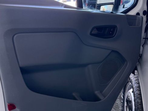 Used 2017 Ford Transit 150 XL image 23