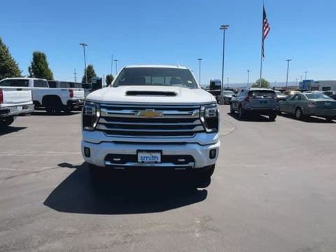 New 2025 Chevrolet Silverado 3500 High Country w/ Technology Package image 3