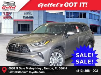 New 2026 Toyota Highlander Limited video 1