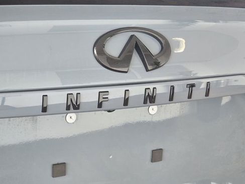 Used 2023 INFINITI QX50 Sport image 10