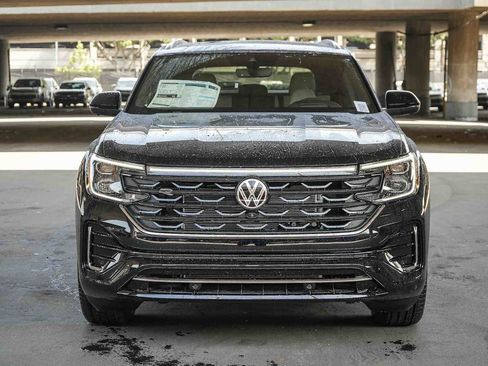 New 2026 Volkswagen Atlas Cross Sport SEL Premium R-Line AWD/4WD image 2