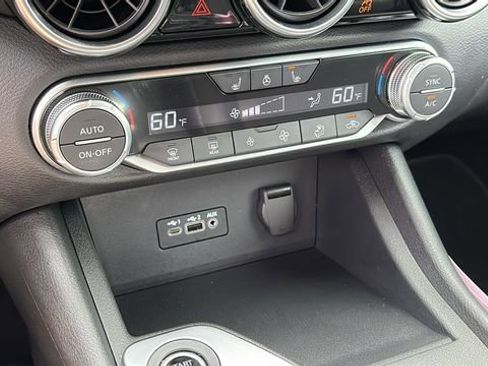 Certified 2023 Nissan Sentra SV FWD image 16