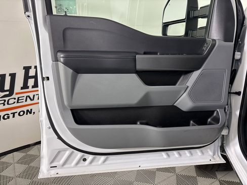 Used 2025 Ford F250 XLT w/ FX4 Off-Road Package image 8