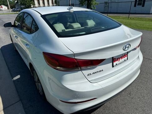 Used 2017 Hyundai Elantra SE w/ SE A/T Tech Package 03 FWD image 14