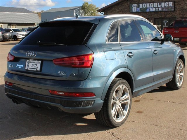 Used 2016 Audi Q3 2.0T Prestige w/ Prestige Package AWD/4WD image 9