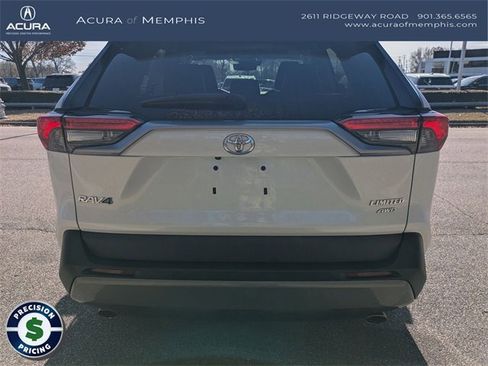 Used 2021 Toyota RAV4 Limited image 4