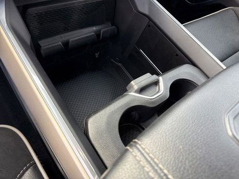 Used 2021 RAM 1500 Laramie image 22