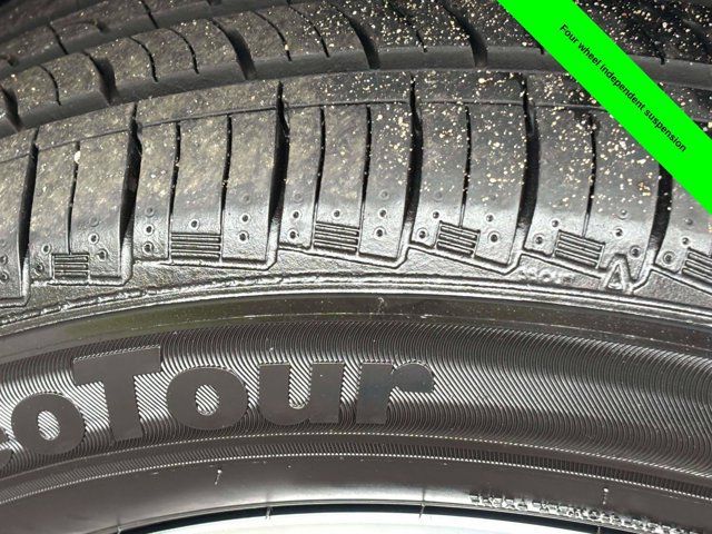 Used 2023 Jeep Compass Limited AWD/4WD image 32