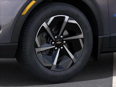 New 2026 Chevrolet Equinox EV LT AWD/4WD image 9