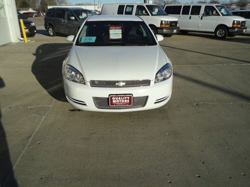 Used 2014 Chevrolet Impala LT image 18