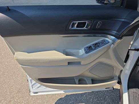Used 2013 Ford Explorer 4WD w/ Class III Trailer Tow Pkg image 13