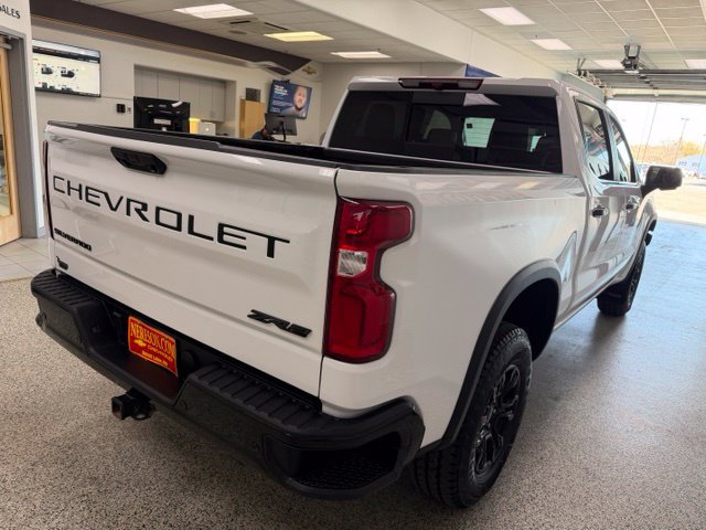 Used 2024 Chevrolet Silverado 1500 ZR2 w/ LPO, Dark Essentials Package AWD/4WD image 5